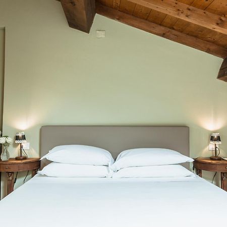 Osteria Luxury Apartments 페스키에라델가르다 외부 사진