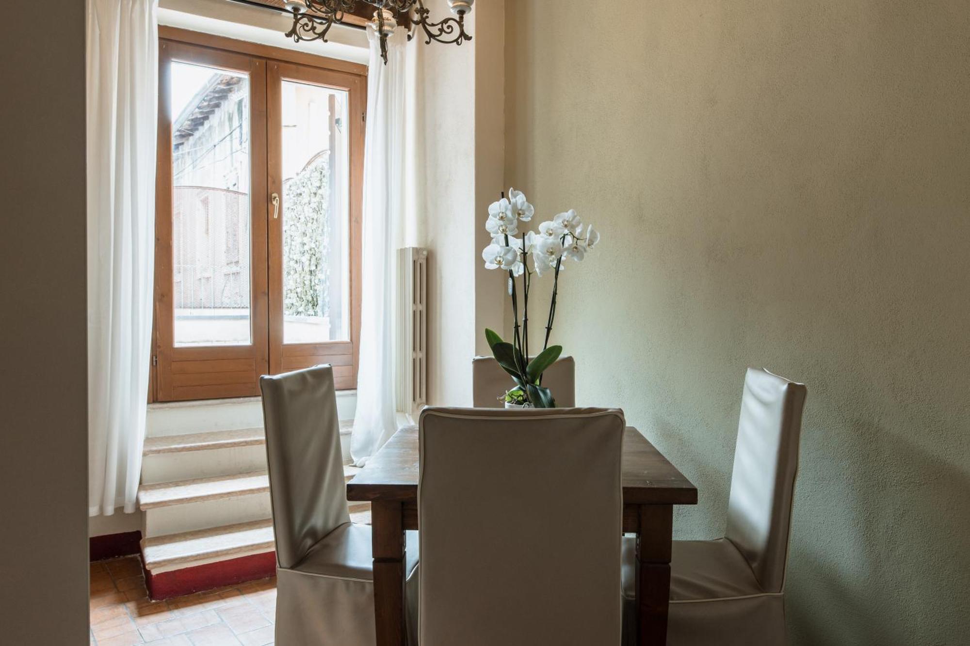 Osteria Luxury Apartments 페스키에라델가르다 외부 사진